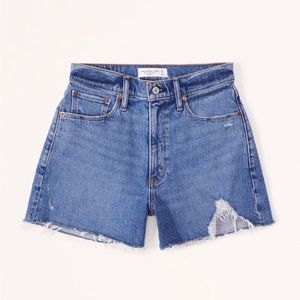 Curve Love High Rise 4 inch Mom Short